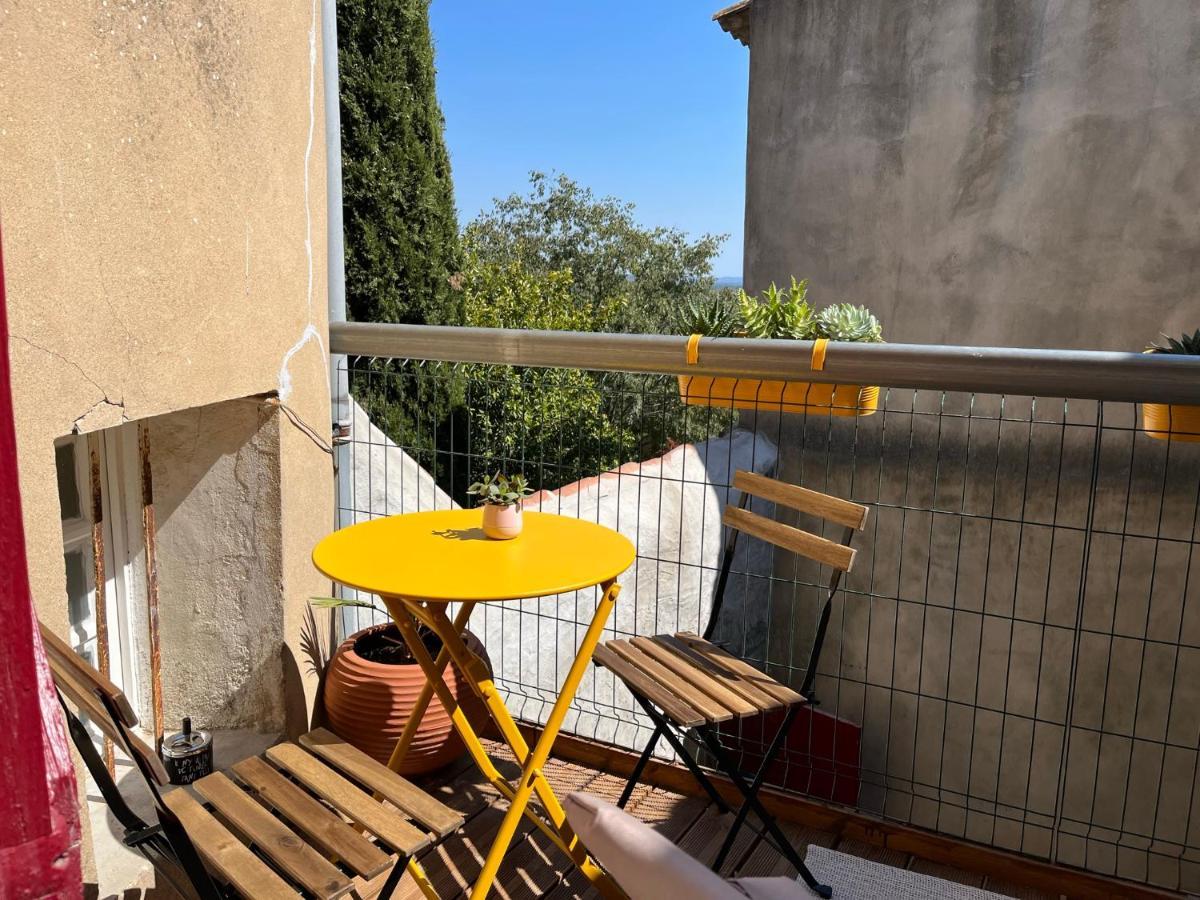 Atypique Apartment Châteauneuf-de-Gadagne Екстериор снимка